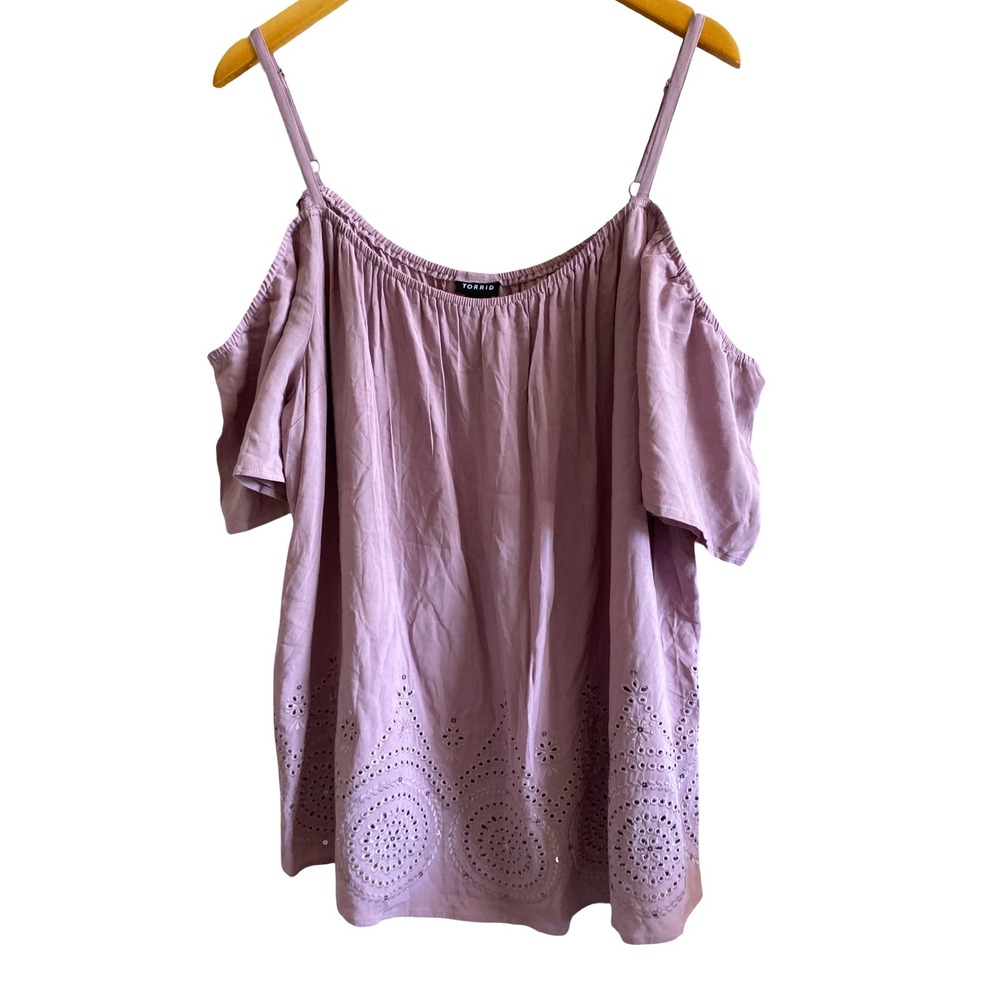 NWT Torrid Lavender Cold Shoulder Eyelet Sequin Top 2 2X 18-20 Romantic Feminine